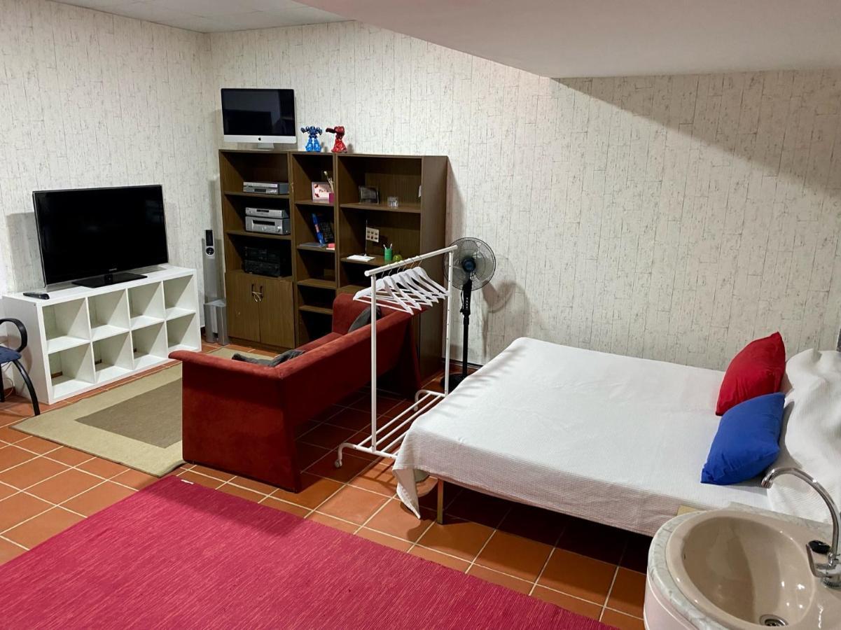 Castilleja , Casa-Apartamento Cerca Centro Sevilla Wifi Familias Trabajo Garaje Castilleja de la Cuesta Eksteriør billede